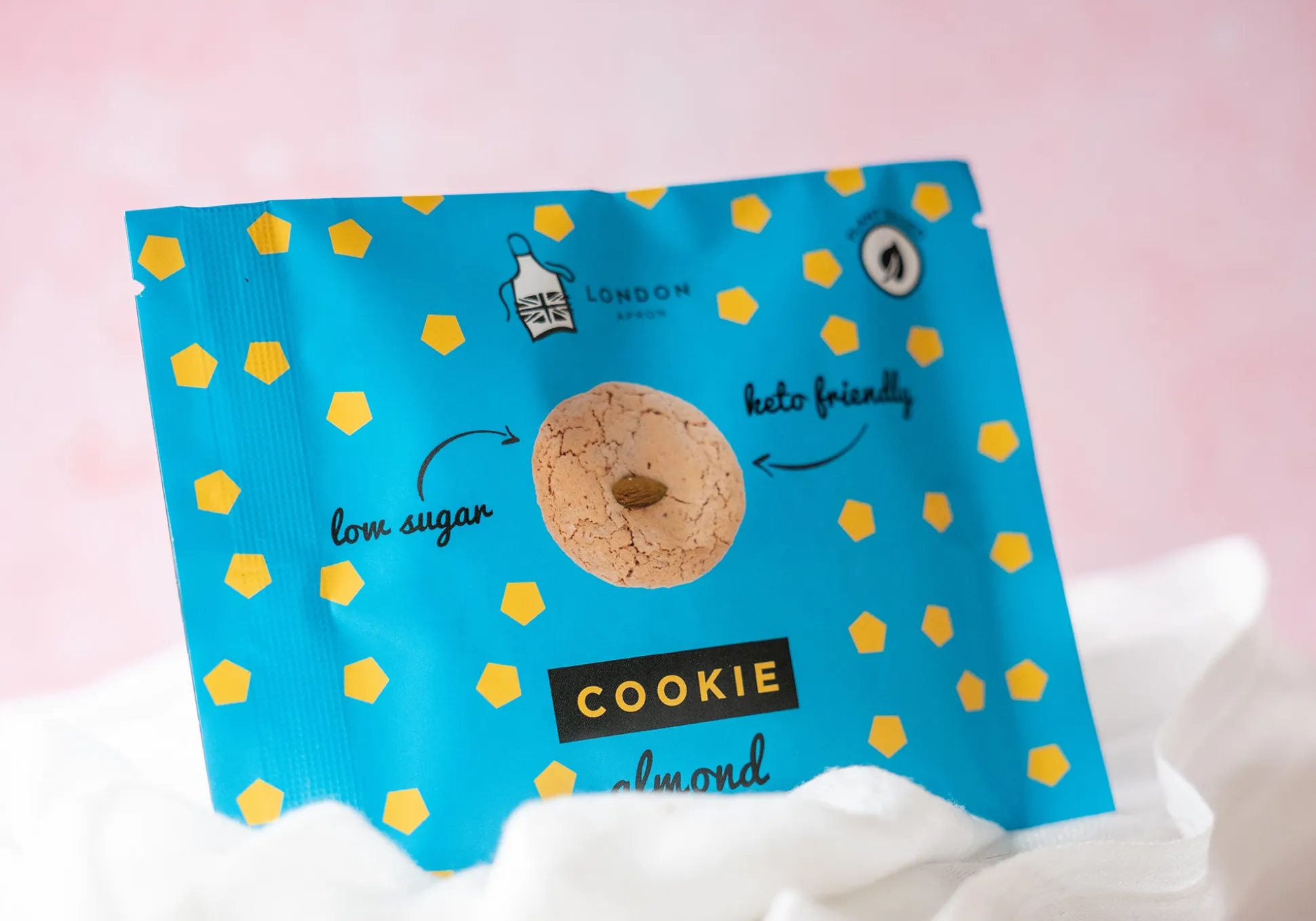 London Apron Low Sugar Almond Cookie 35g