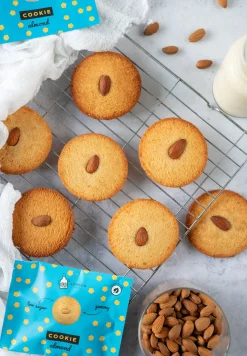 London Apron Low Sugar Almond Cookie 35g