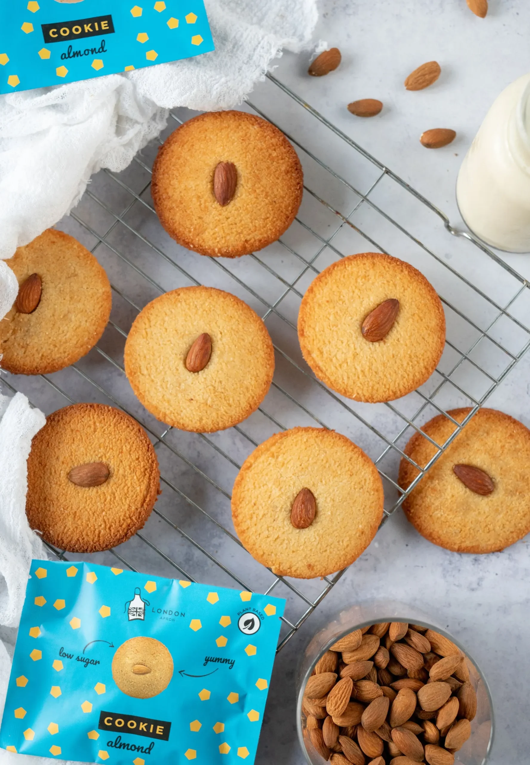 London Apron Low Sugar Almond Cookie 35g
