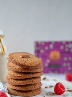 London Apron Low Sugar Raspberry Cookie 35g
