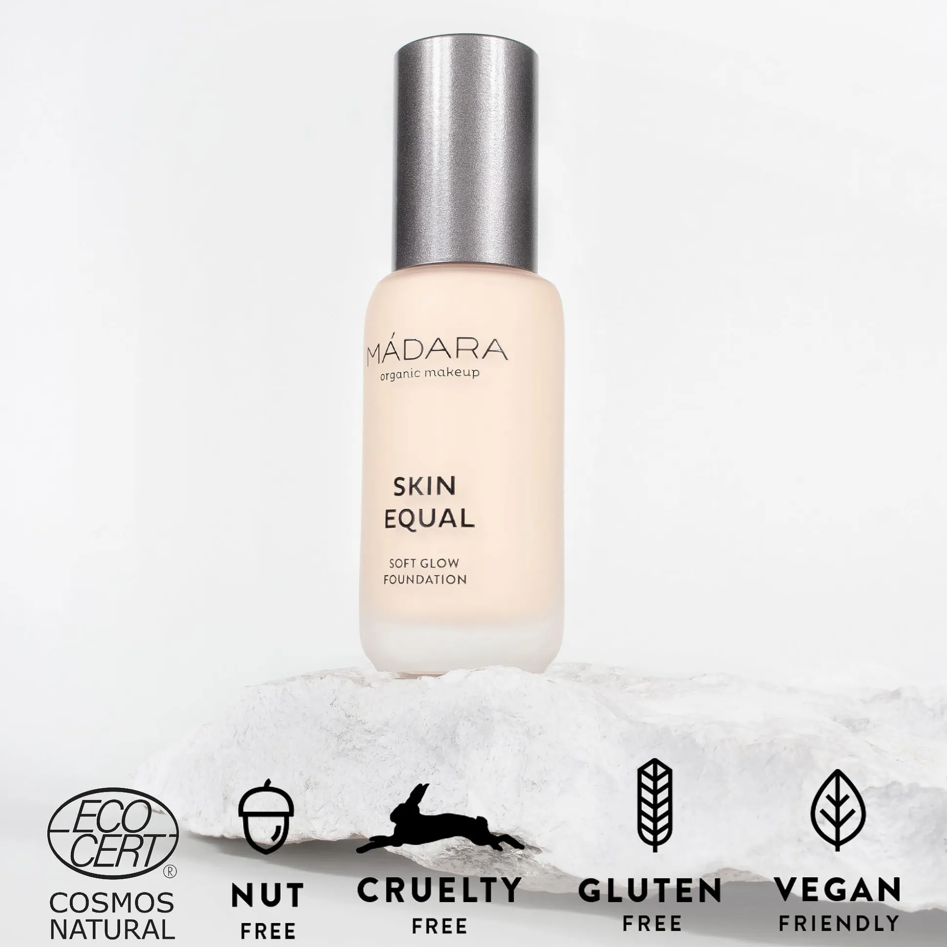 MADARA SKIN EQUAL Foundation, #10 PORCELAIN 30ml