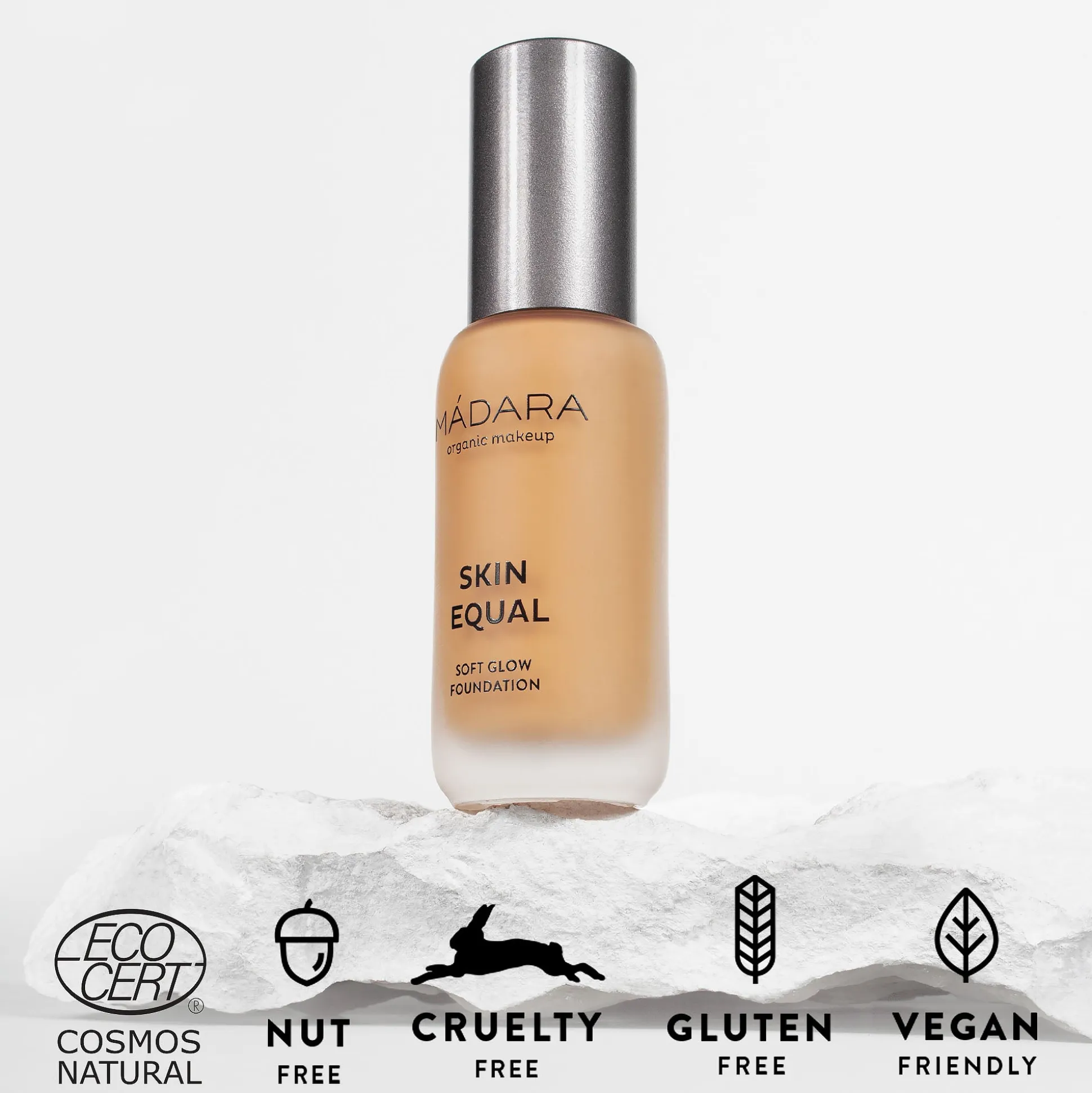 MADARA SKIN EQUAL Foundation, #50 GOLDEN SAND 30ml