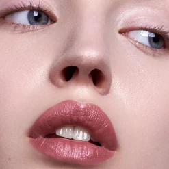 MADARA VELVET WEAR Matte Cream Lipstick, #31 COOL NUDE 3g