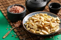 Raw & Wild Activated Pili Nuts - Pink Himalayan Salt 70g