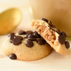 Rhythm 108 Salted Caramel Filled Biscuit Share Bag 135g